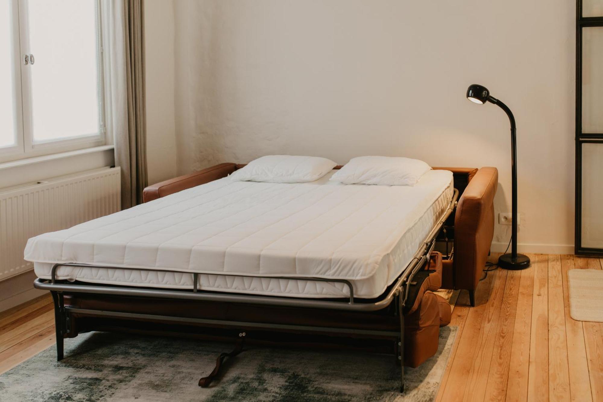 Blue Bird Residence Suite Moriaan Anversa Esterno foto
