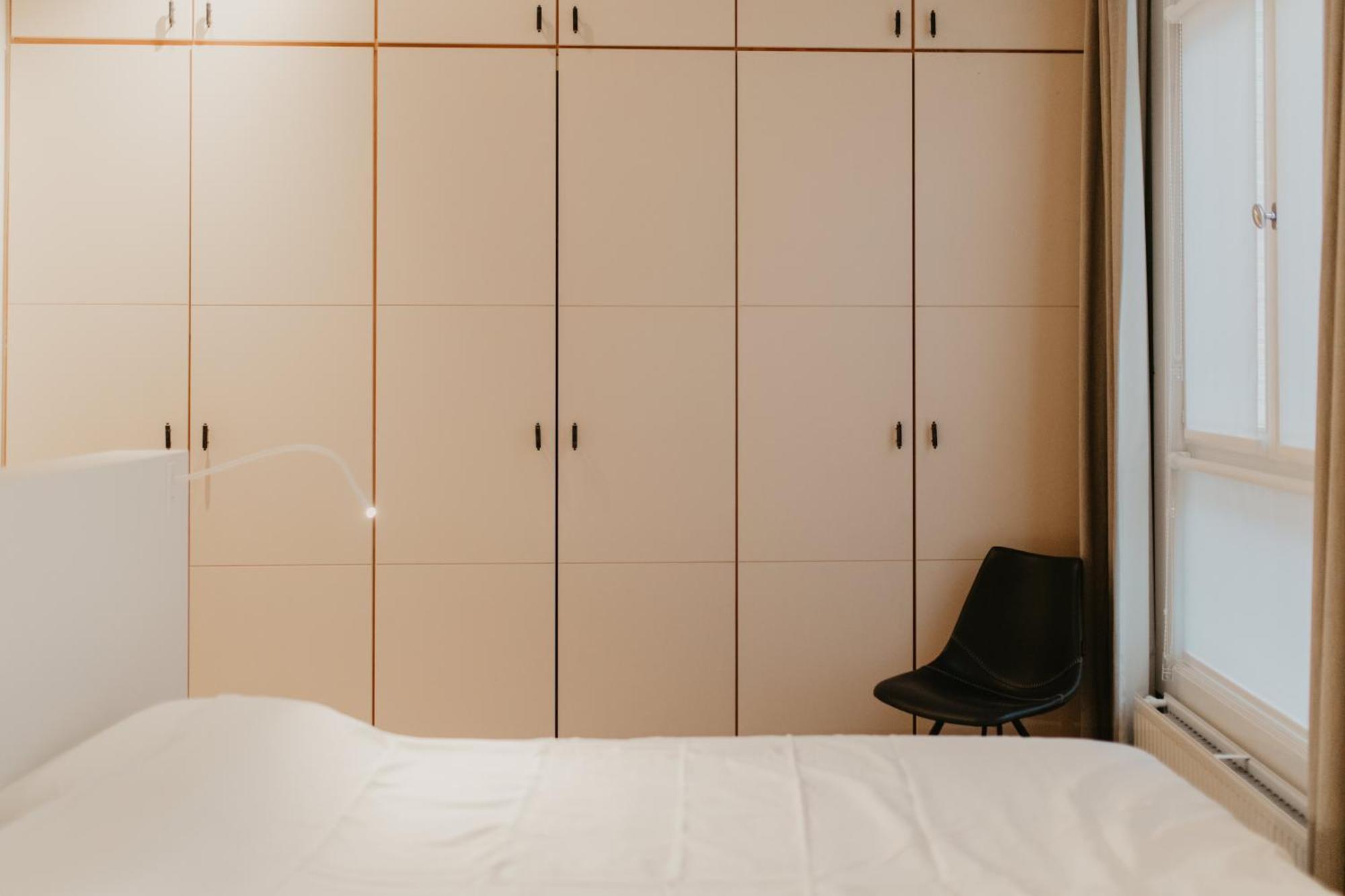 Blue Bird Residence Suite Moriaan Anversa Esterno foto