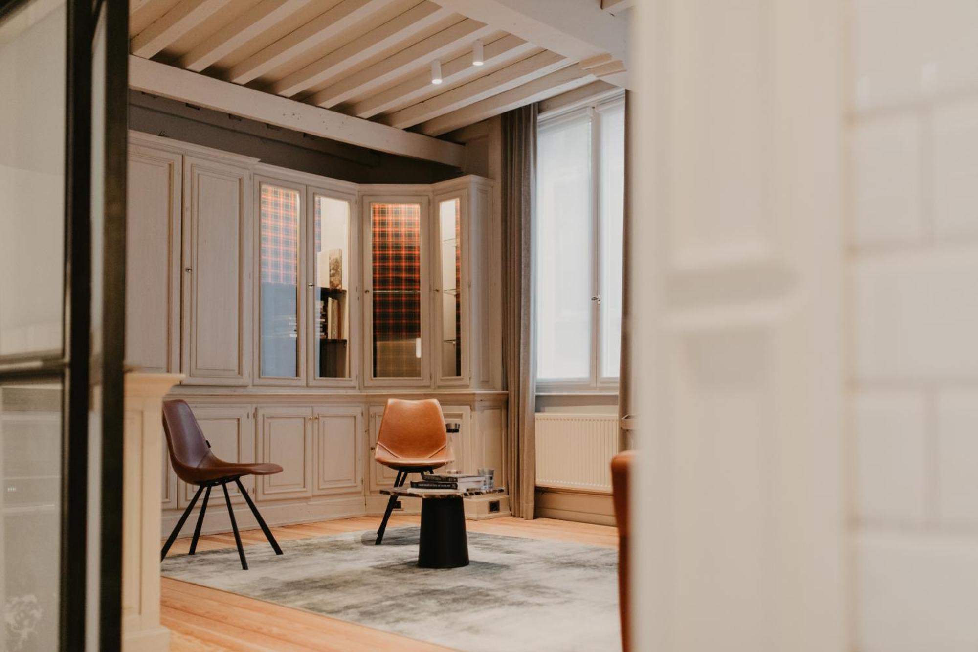 Blue Bird Residence Suite Moriaan Anversa Esterno foto